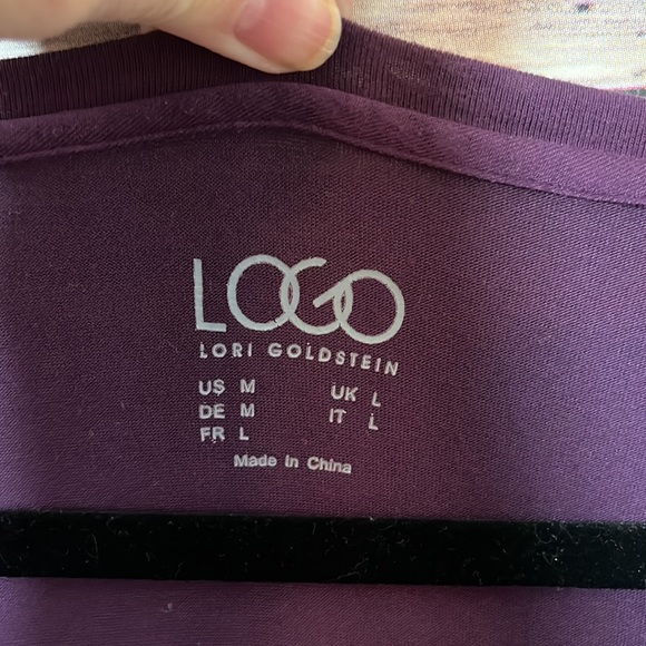 LOGO Lori Goldstein Purple Print Scoop Neck Tunic Size Medium with Pockets A1 - Picture 2 of 6